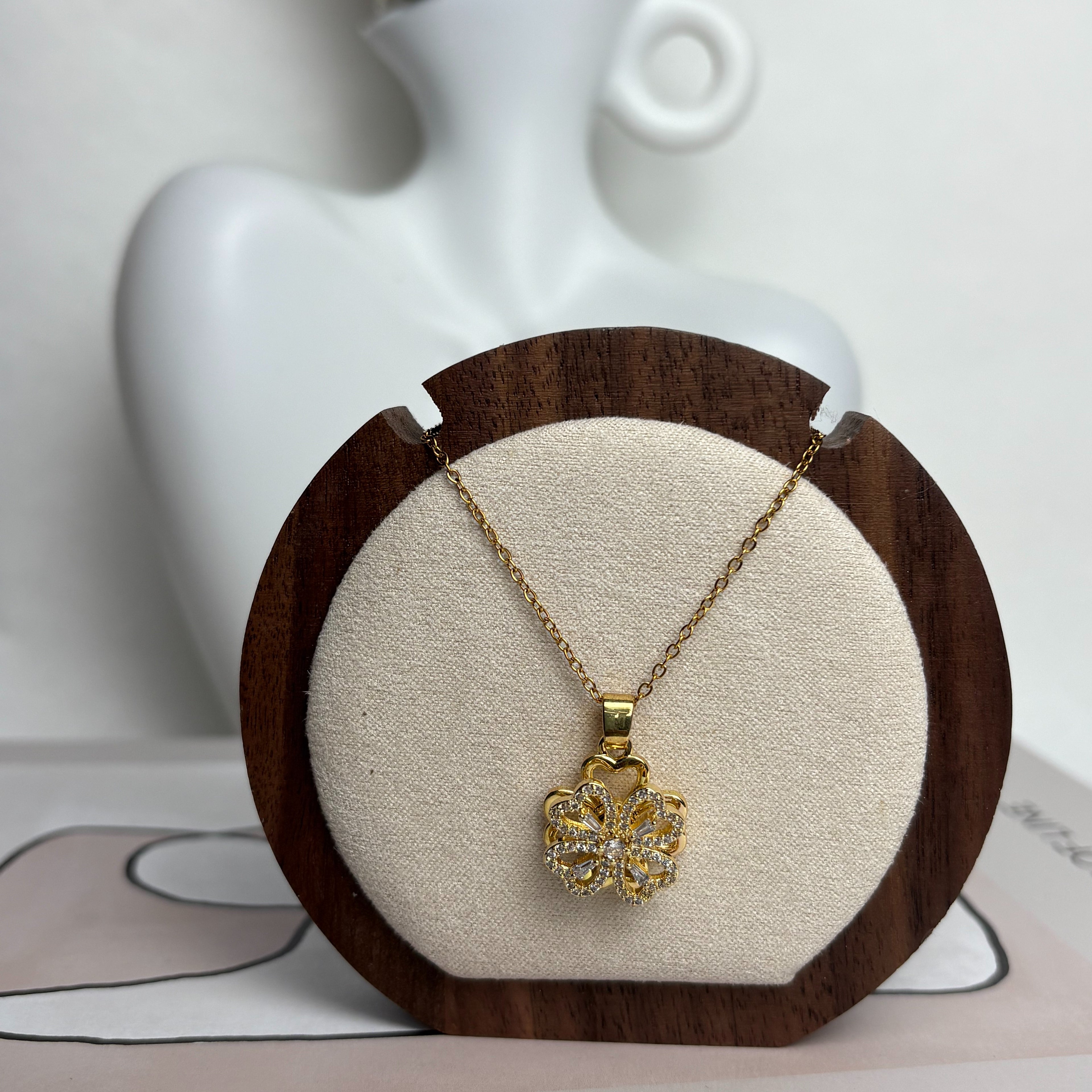 Dahlia Necklace