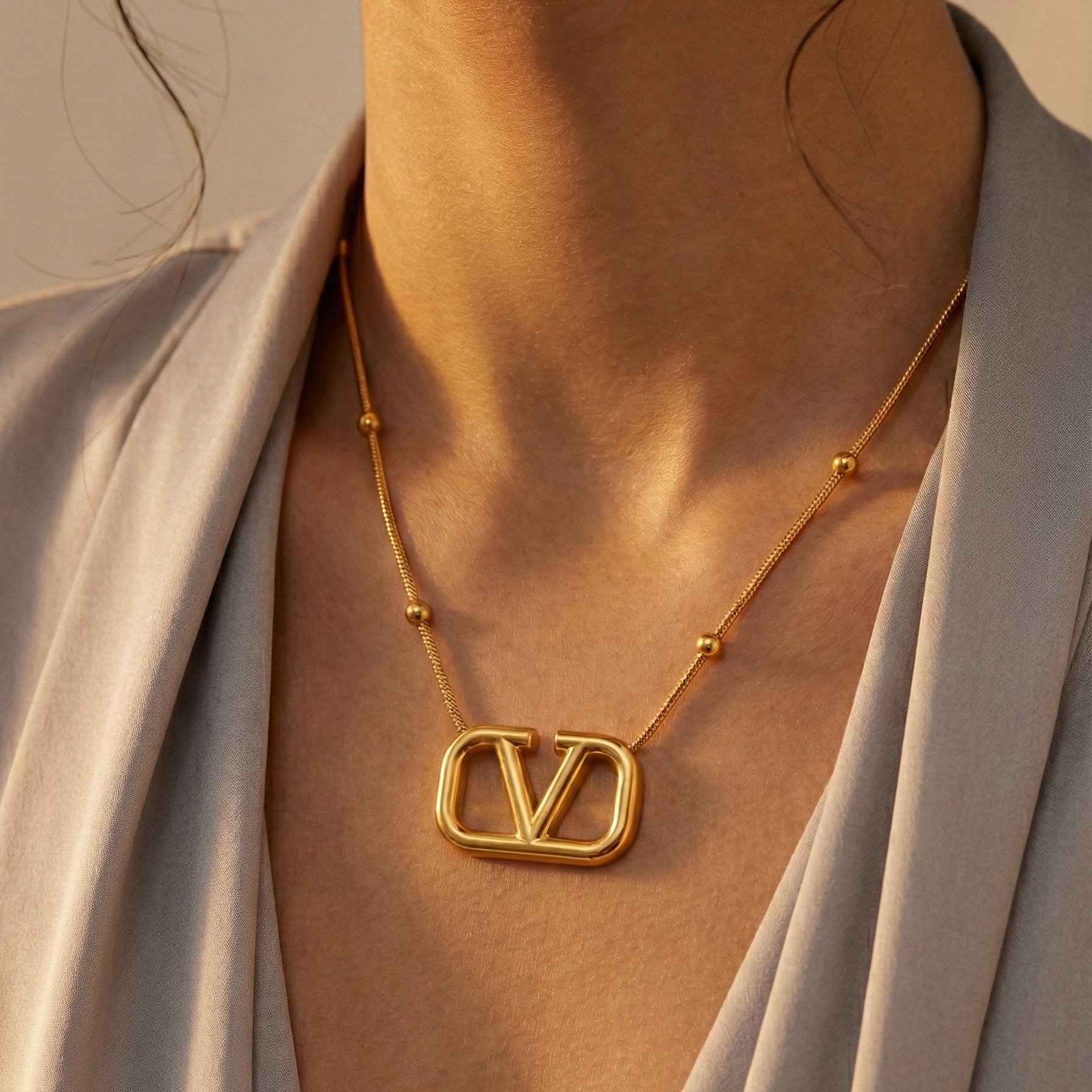 Véra Necklace