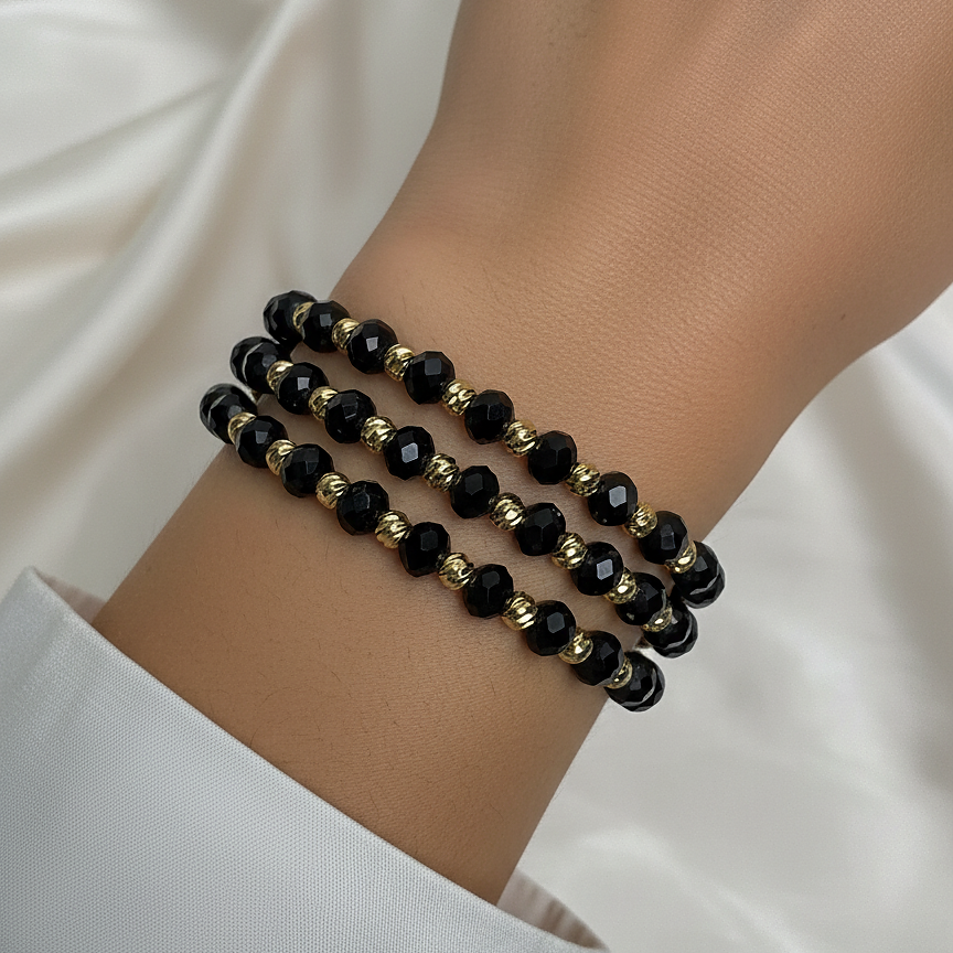 Noiré Bracelet Stack