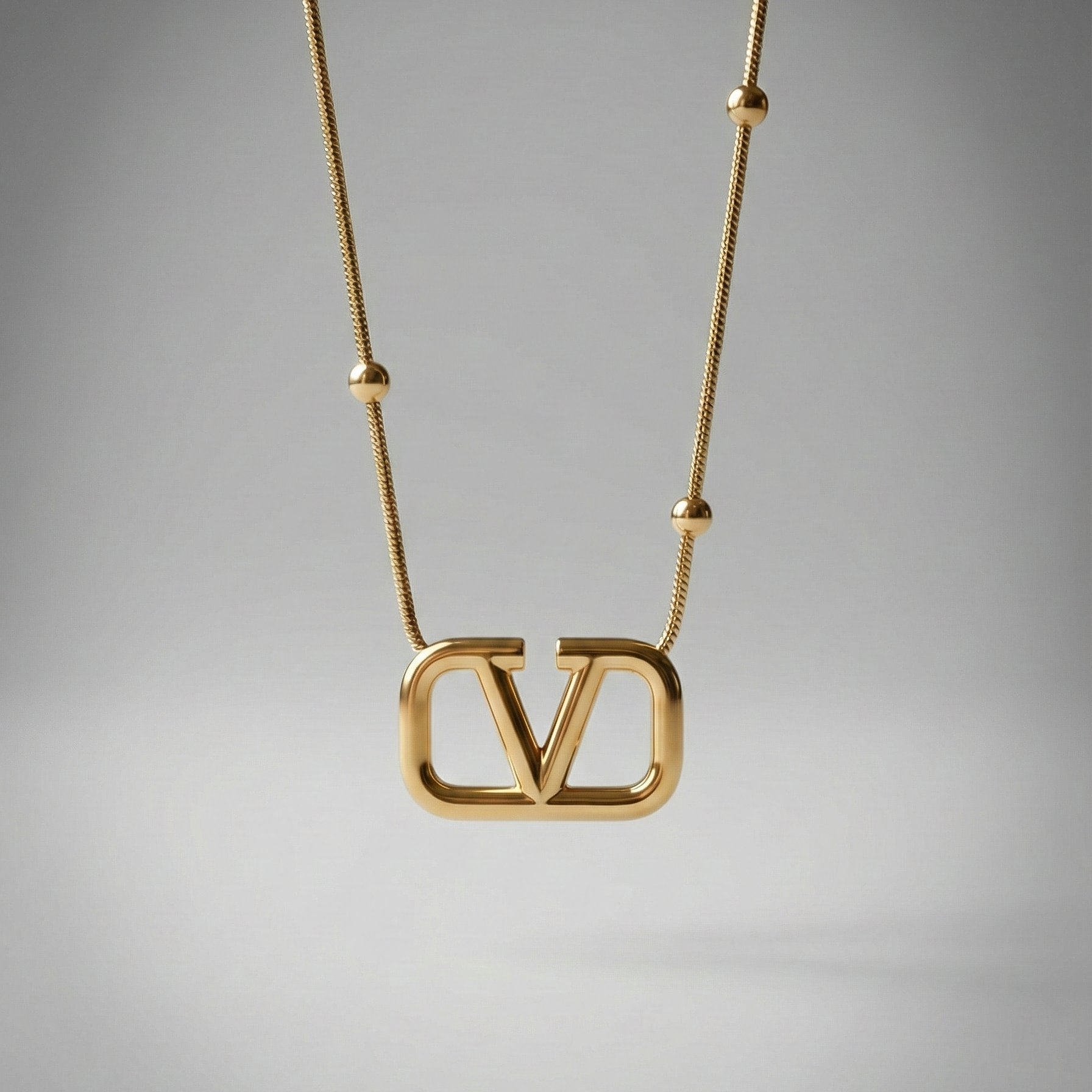 Véra Necklace